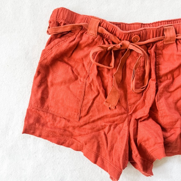 Aerie | Linen Shorts - Picture 2 of 6